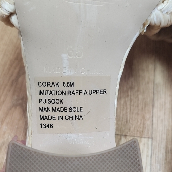 STEVE MADDEN Corak braided natural rafia upper block heel slide sandals - Picture 7 of 9
